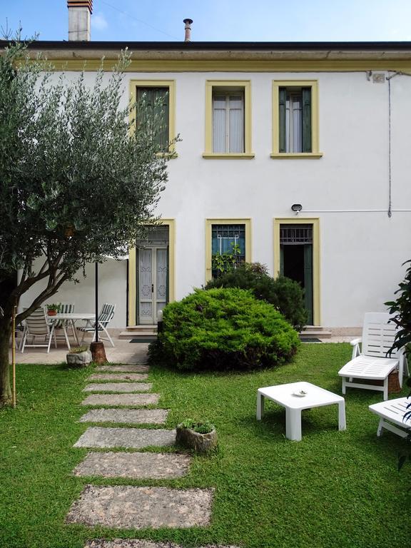 B&B Al Giardinetto Verona Bagian luar foto