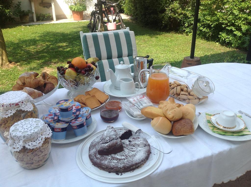 B&B Al Giardinetto Verona Bagian luar foto