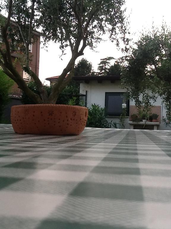 B&B Al Giardinetto Verona Bagian luar foto